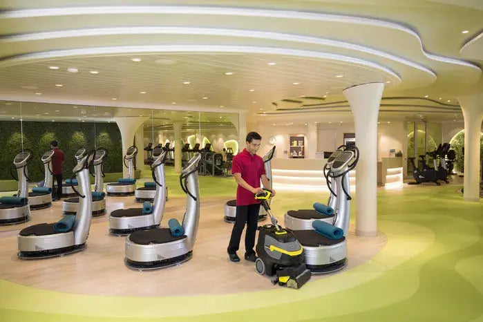 Karcher BR35/12 Floor Scrubber in action in the the gym